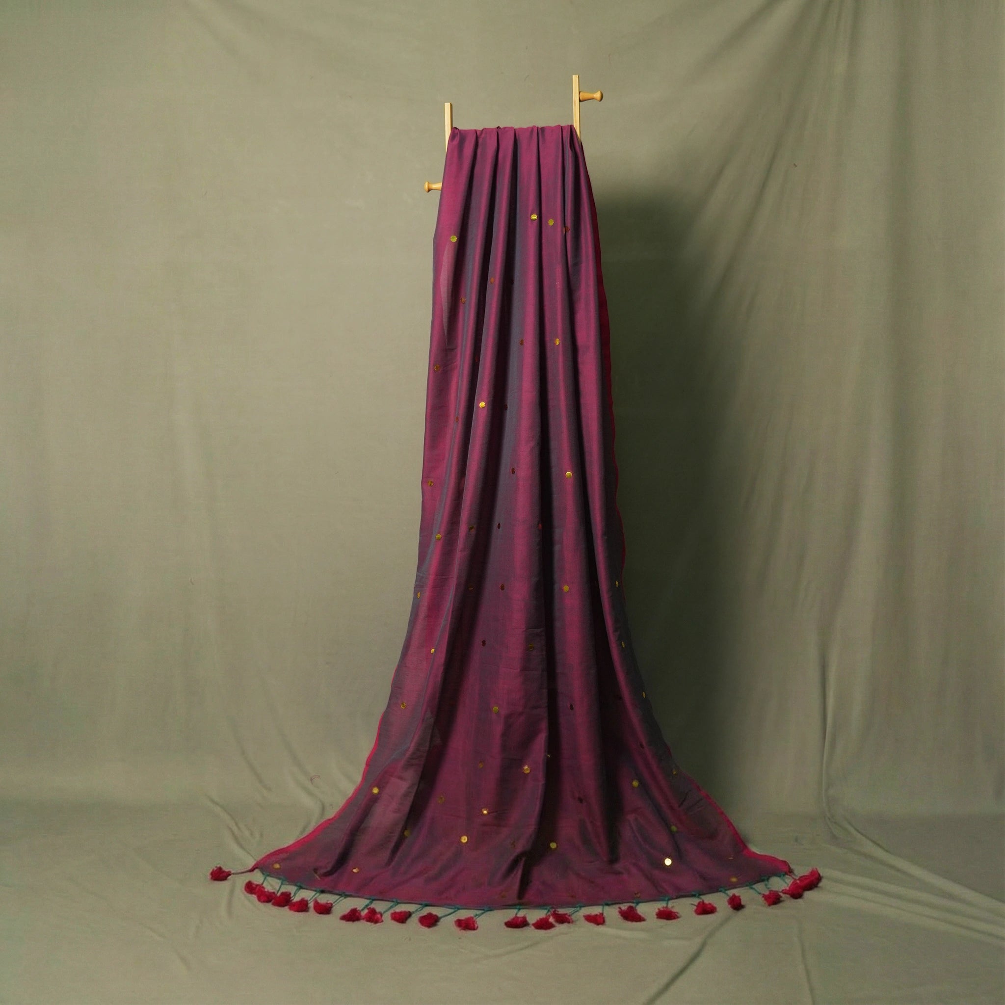 Gini Khadi Saree – Elegant Handwoven Purple Khadi Saree