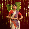 White-Purple-Chumki-Saree-01