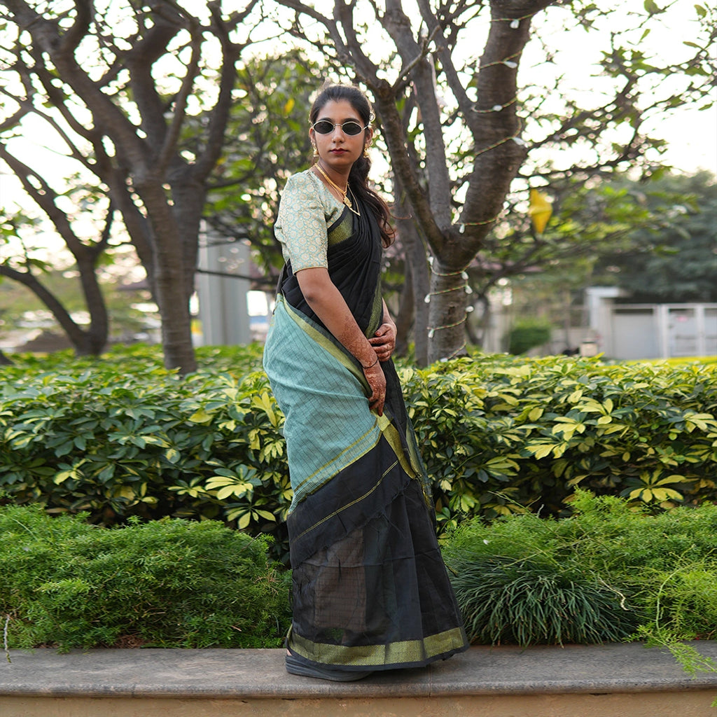 Black Mul Cotton Jacquard Saree | Elegant Handwoven Drape