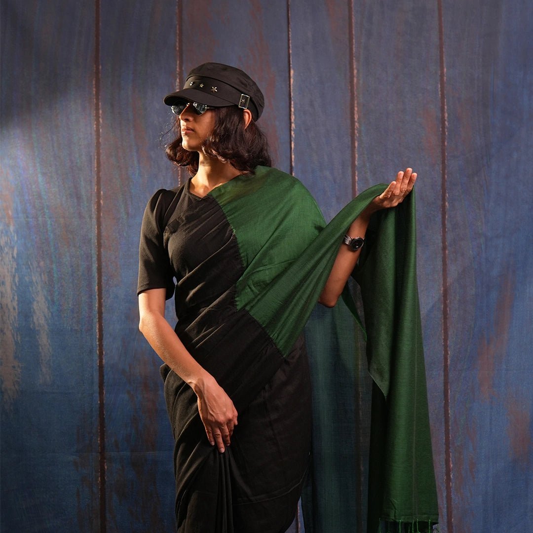 Black & Green Contrast Handcrafted Saree with Tassel Pallu - Kottanz Loom CoSareeKottanz Loom Co