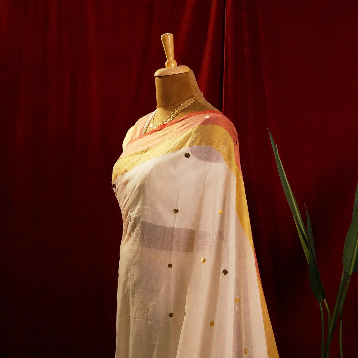 Ivory Coral Chumki Saree – Handloom Cotton Silk Saree - Kottanz Loom CoSareeKottanz Loom Co