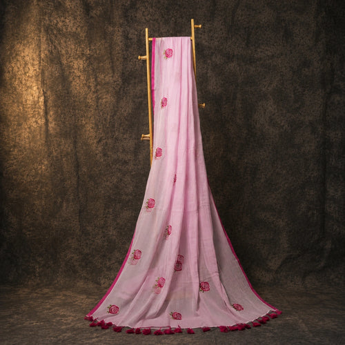 pink-saree-with-red-flower-under-2000