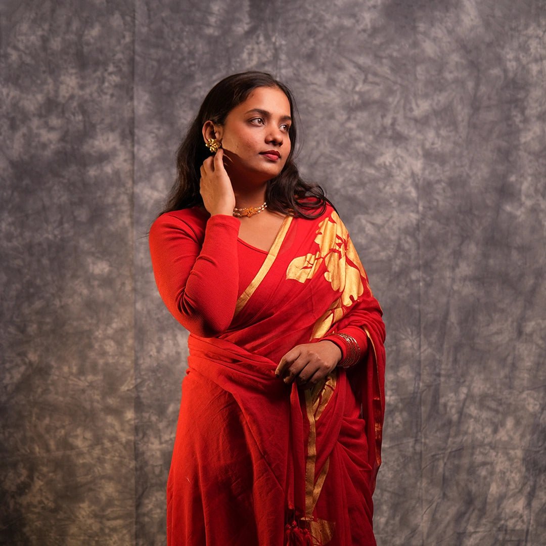 Red Bloom and Bold Saree | Designer Floral Print Saree with Golden Border - Kottanz Loom CoSareeKottanz Loom Co