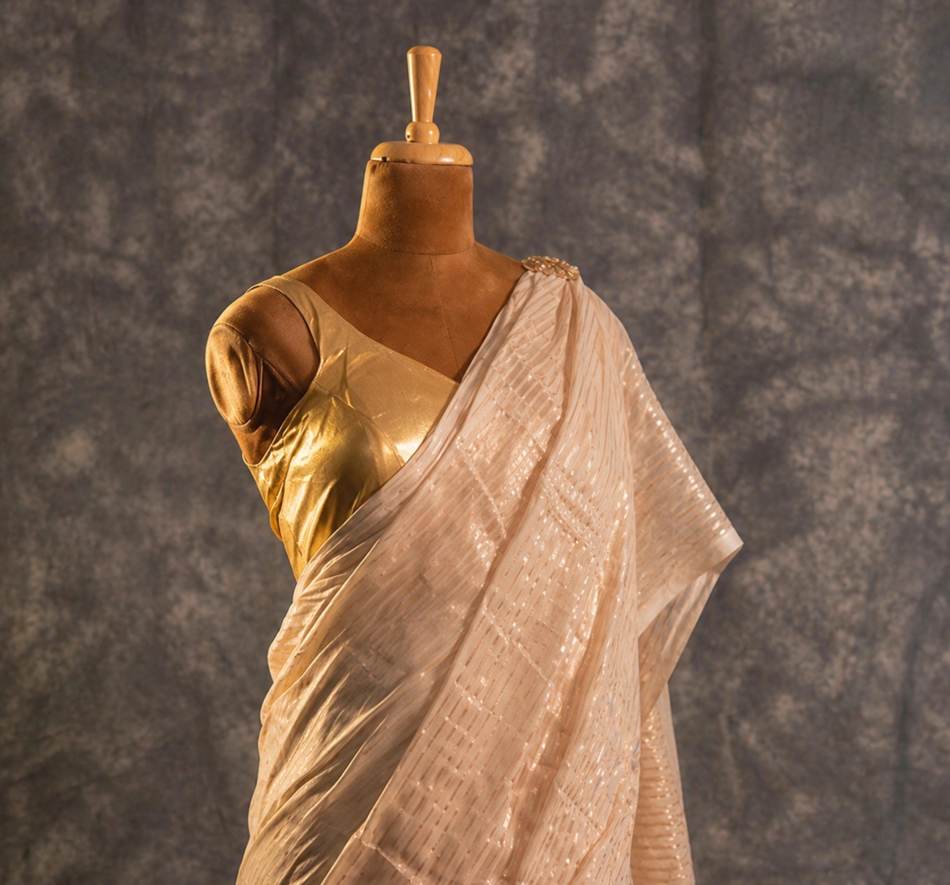 Soft Gold Shimmer Saree Set – Elegant Festive Party Wear - Kottanz Loom CoSareeKottanz Loom Co