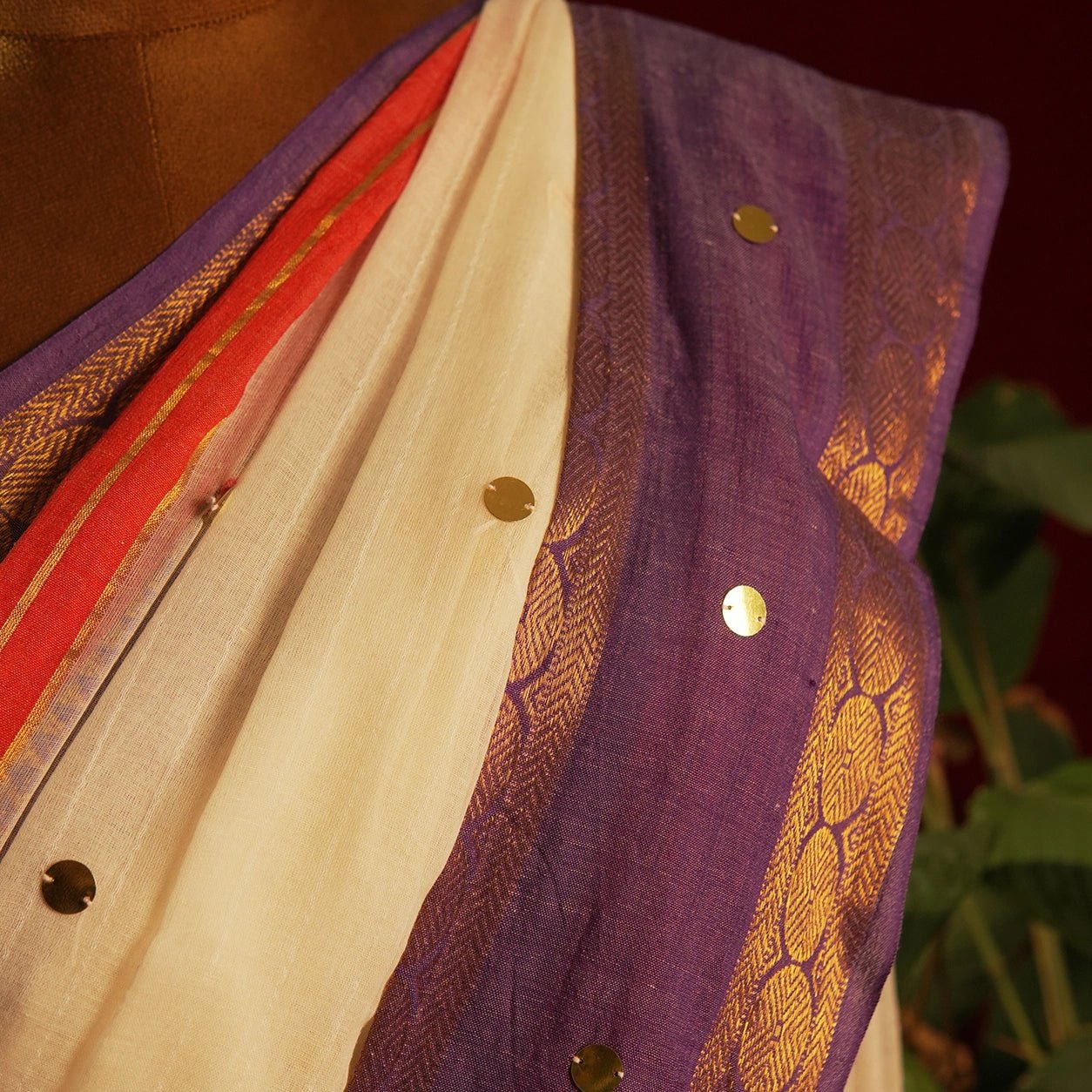 White Purple Chumki Saree – Mul Cotton Handloom Saree - Kottanz Loom CoSareeKottanz Loom Co