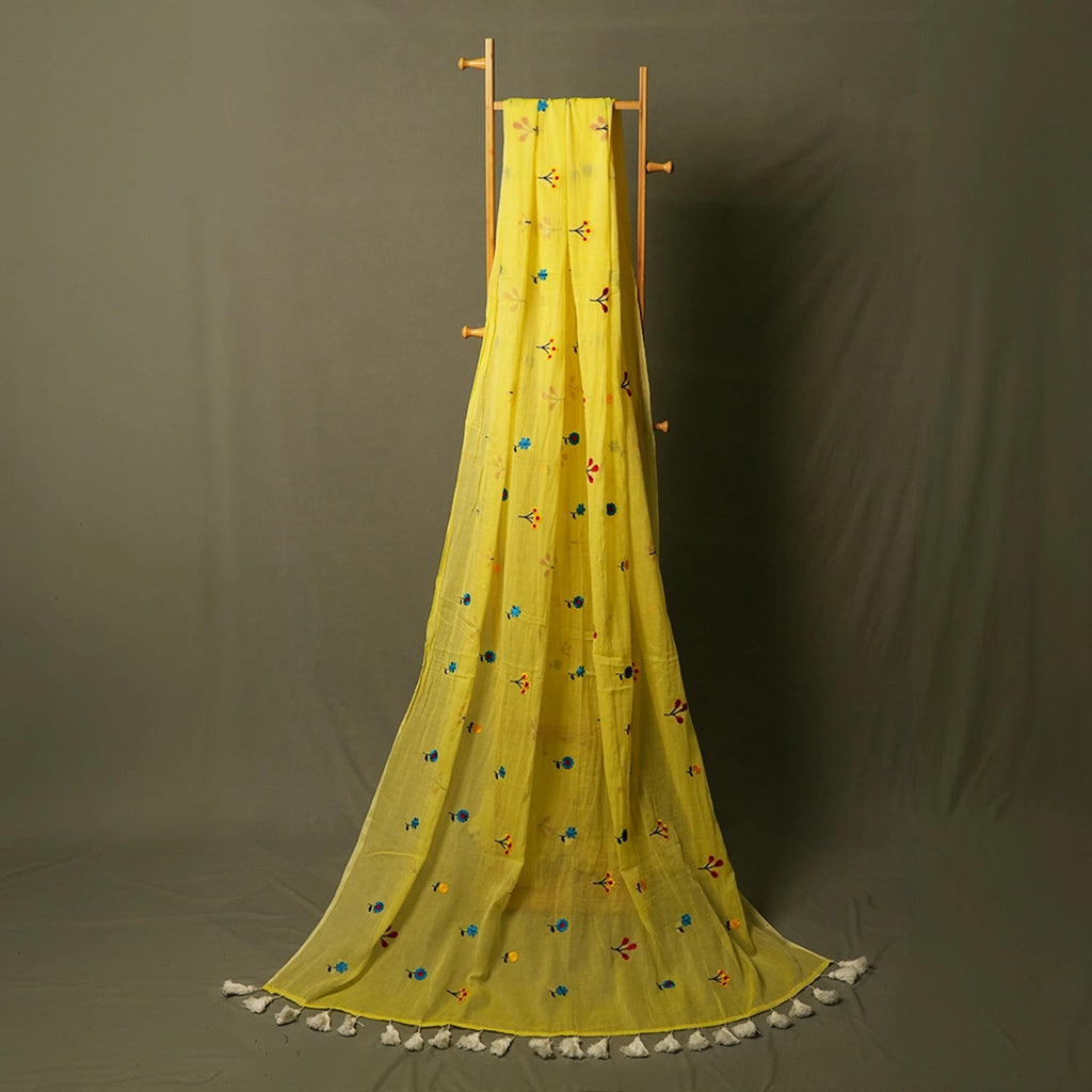 Yellow Embroidery Saree on Stand – Wedding Guest Modern Traditional Statement Festive Saree – Kottanz Loom Co